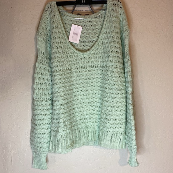 Free People Crashing Waves Scoop Neck Sweater in mint NWT medium - Picture 4 of 10